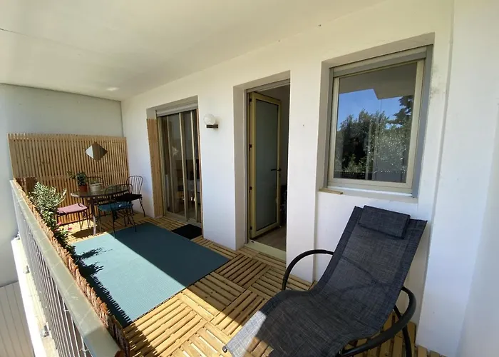 T3 Avec Terrasse, Parking Et Wifi A - Fr-1-374-163 Apartment *