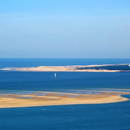 T3 Avec Terrasse, Parking Et Wifi à - Fr-1-374-163 Appartement *